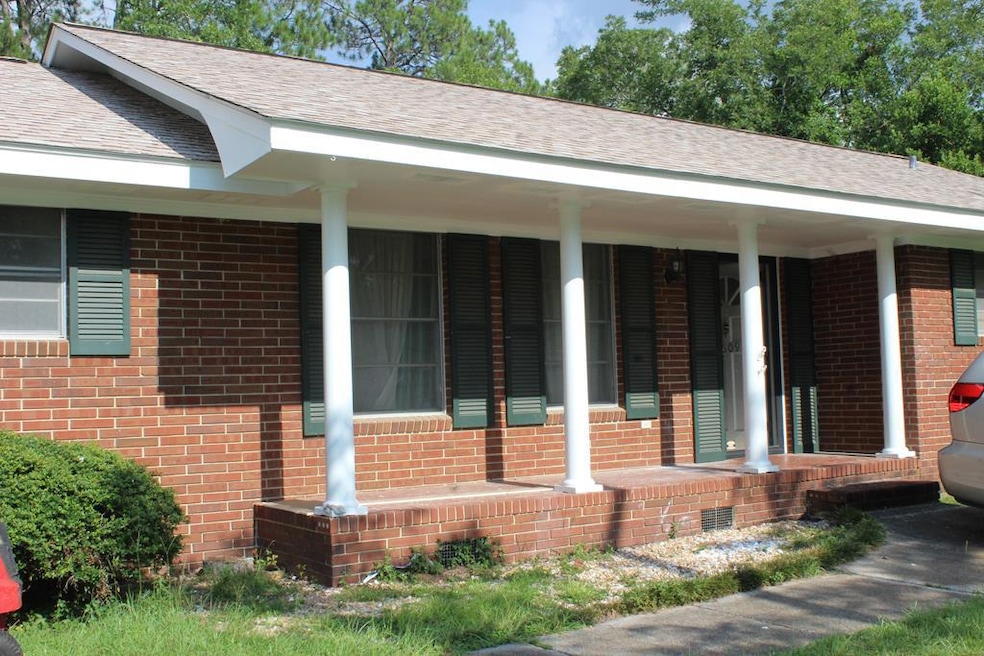 2609 Emmett Dr, Tifton, GA 31794 - photo 1