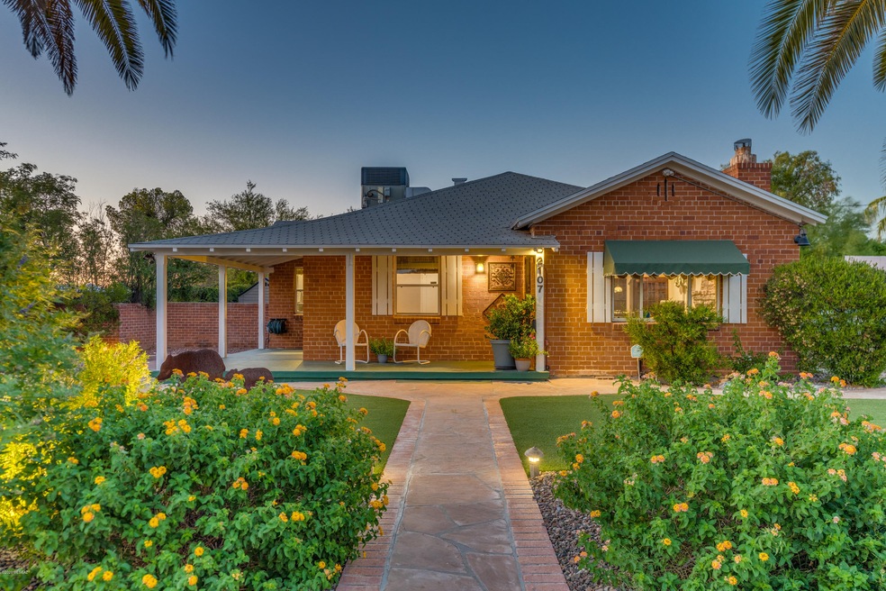 Twilight-Edison Street-7