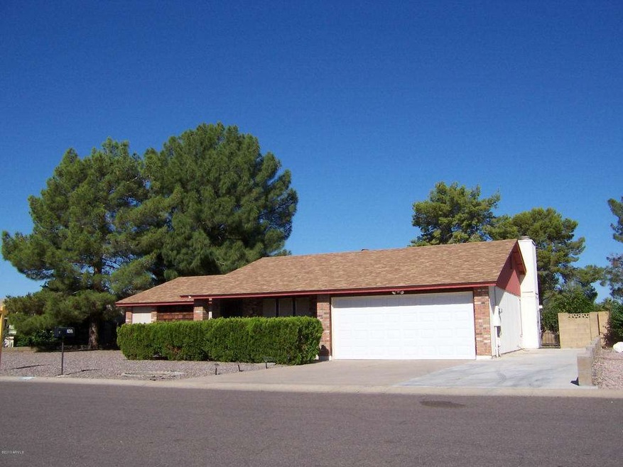 Front View of Home !     003