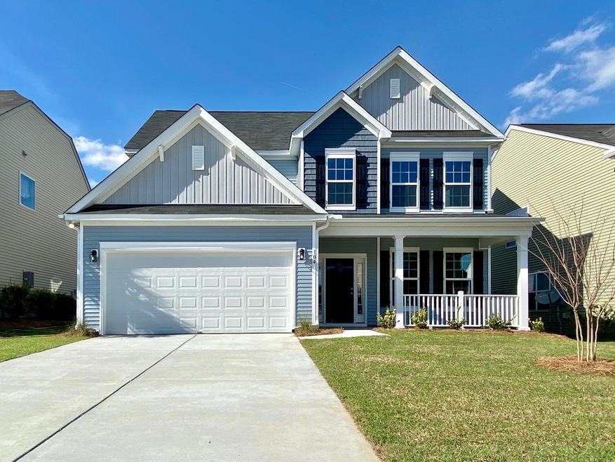 Lovely Cypress Model