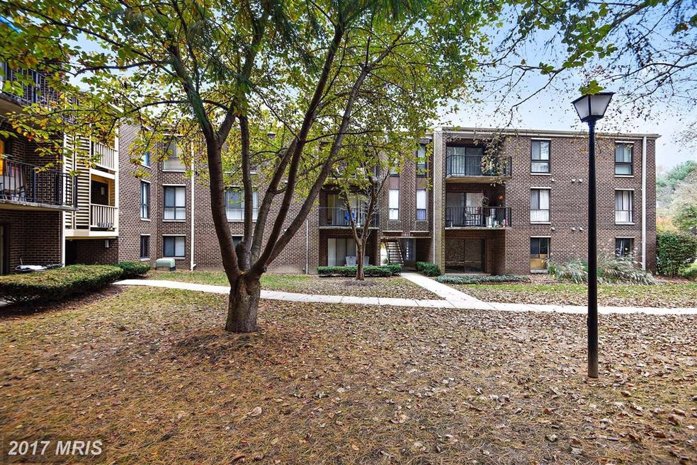 17822 Buehler Rd unit 3-D-3, Olney, MD 20832 - photo 1