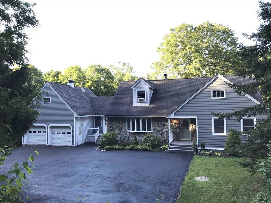 10 Rushmore Rd, Hopewell Junction, NY 12533 - photo 1