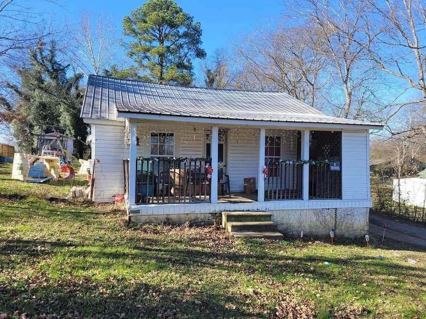 134 Shelbyville Mills Rd, Shelbyville, TN 37160 - photo 1