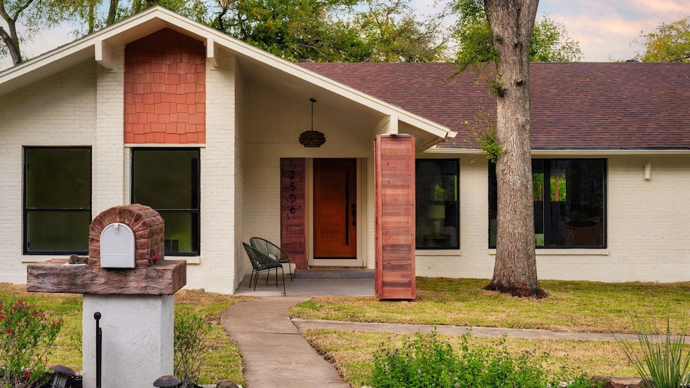 2506 Comburg Castle Way, Austin, TX 78748 - photo 1