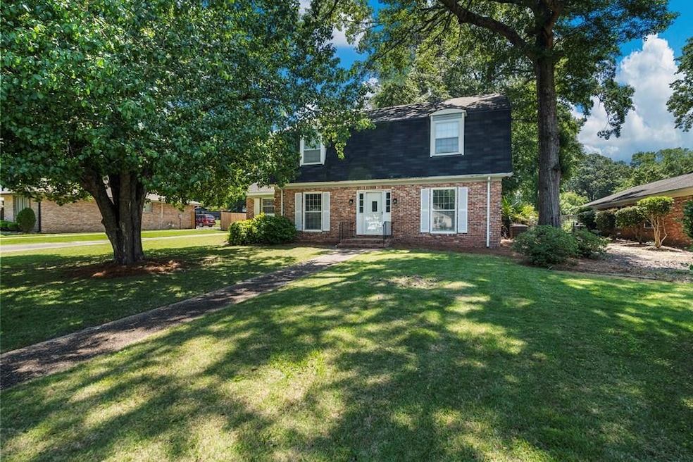For Sale $309,000 • Co-Listing Agent