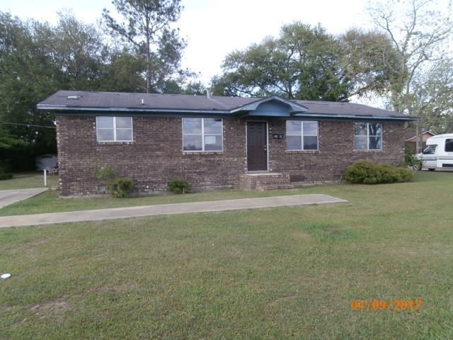 164 E Bennett St, Camilla, GA 31730 - photo 1