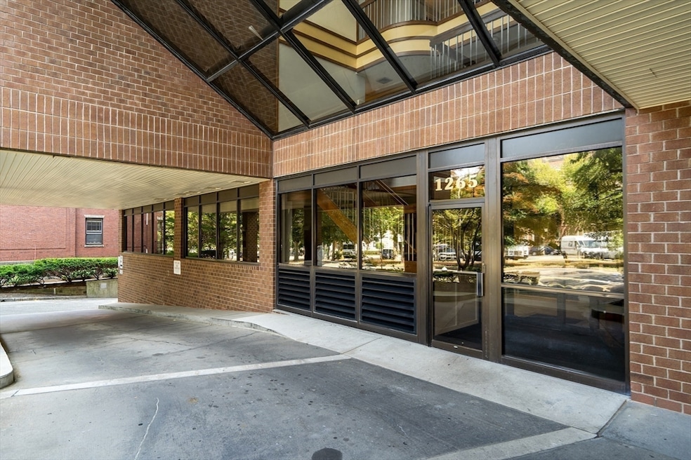 1265 Beacon St unit 601, Brookline, MA 02446 - photo 1