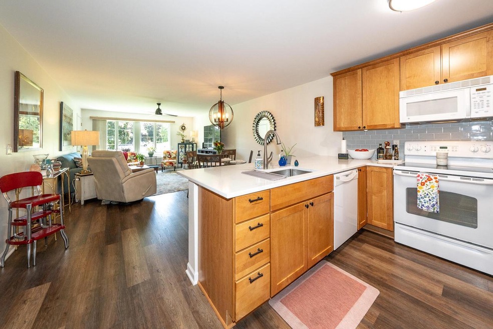 Beautifully Updated Condo