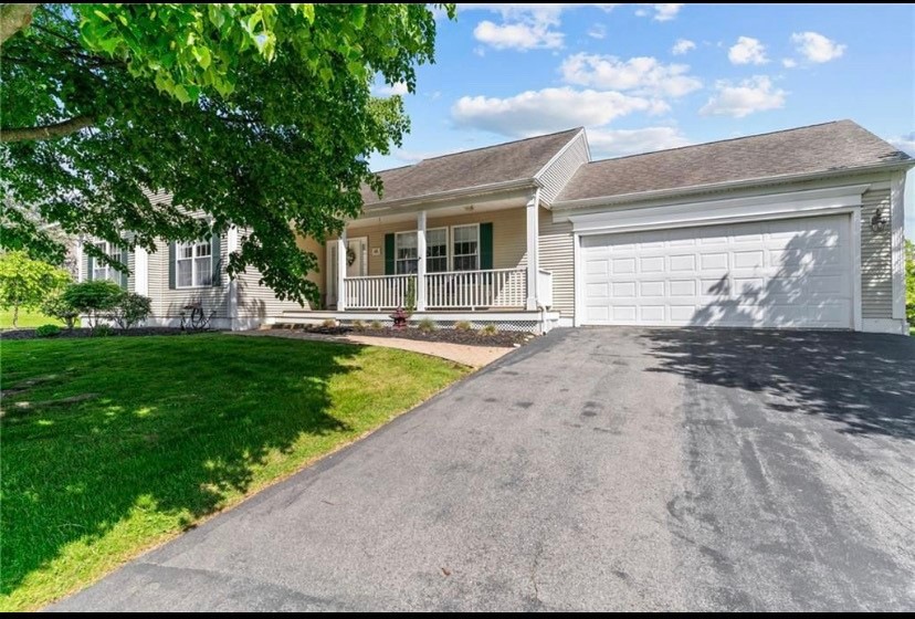 65 Carriage Trail, Middletown, RI 02842 - photo 1