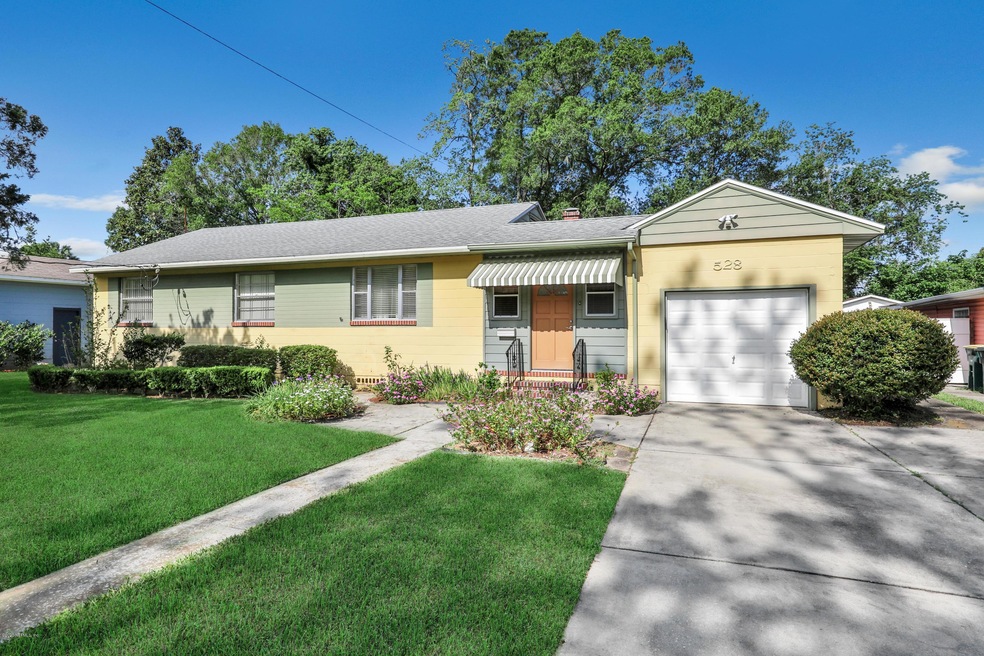 528 Aiken Rd, Jacksonville, FL 32216 - photo 1