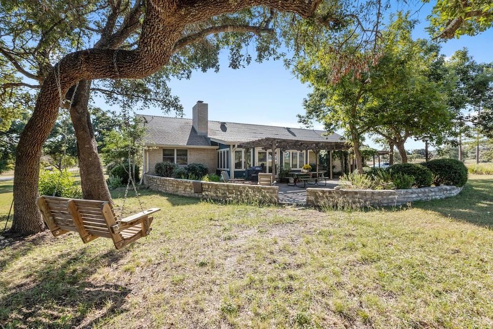 894 Southwoods Dr, Fredericksburg, TX 78624 - photo 1