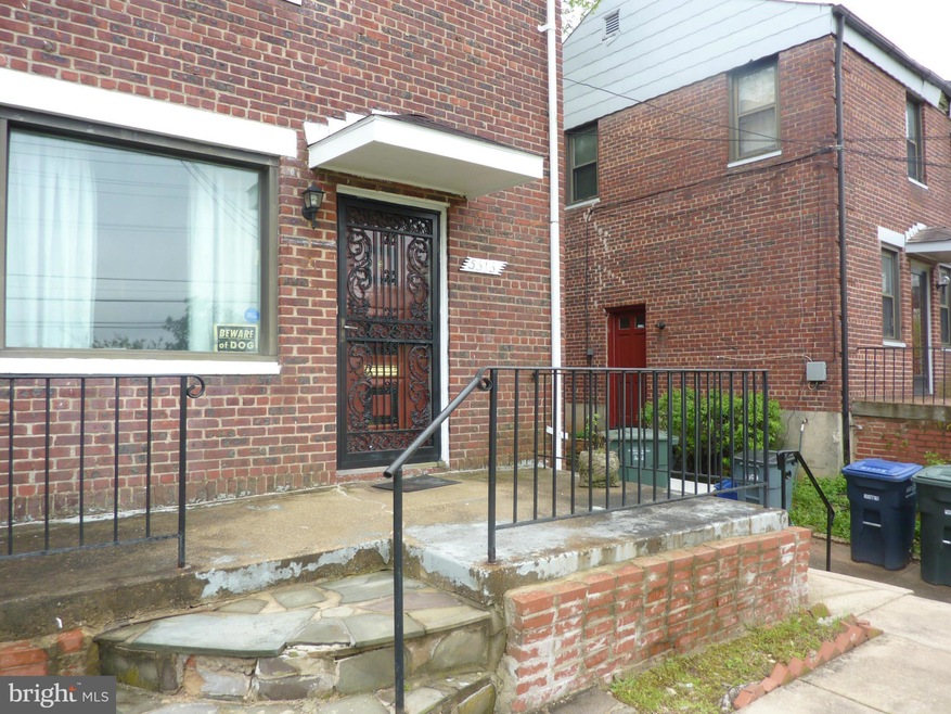 5513 Central Ave SE, Washington, DC 20019 - photo 1