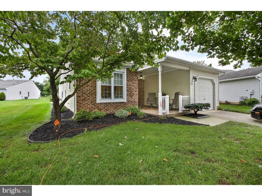 4 Hanover Ct, Mount Laurel, NJ 08054 - photo 1