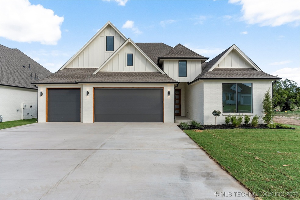 2059 E 129th Place S, Jenks, OK 74037 - photo 1