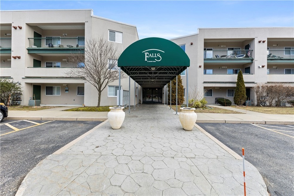 31 Devereux St unit 103, Providence, RI 02909 - photo 1