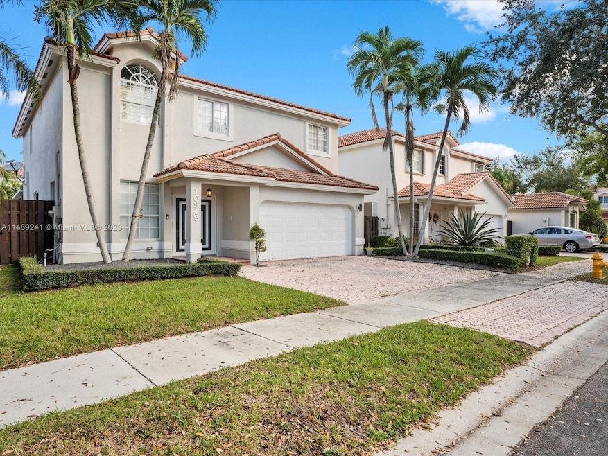 Sold $1,120,000 • Co-Listing Agent