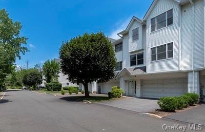 32 Austin Douglas Way, Congers, NY 10920 - photo 1