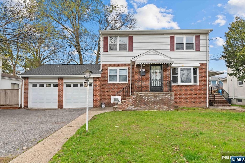 101 E Madison Ave unit 2, Dumont, NJ 07628 - photo 1