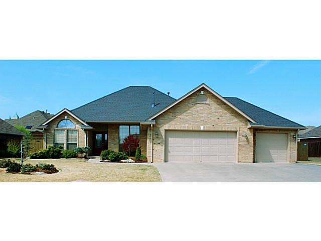 4510 Gracelann, Shawnee, OK 74804 - photo 1