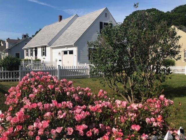 7 Ocean View Ave, Mystic, CT 06355 - photo 1