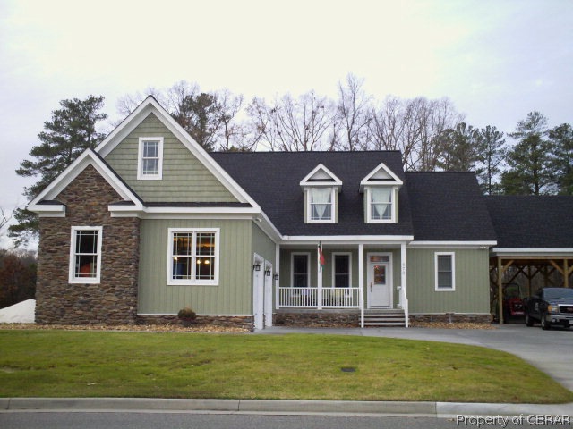 670 Rivergate Terrace, West Point, VA 23181 - photo 1