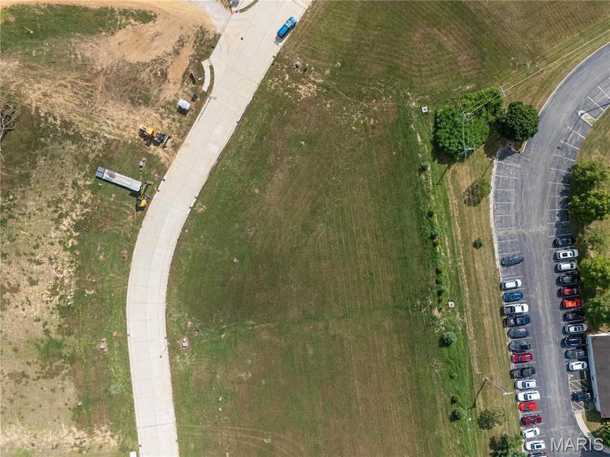 547 Legacy Dr, Waterloo, IL 62298 - photo 1