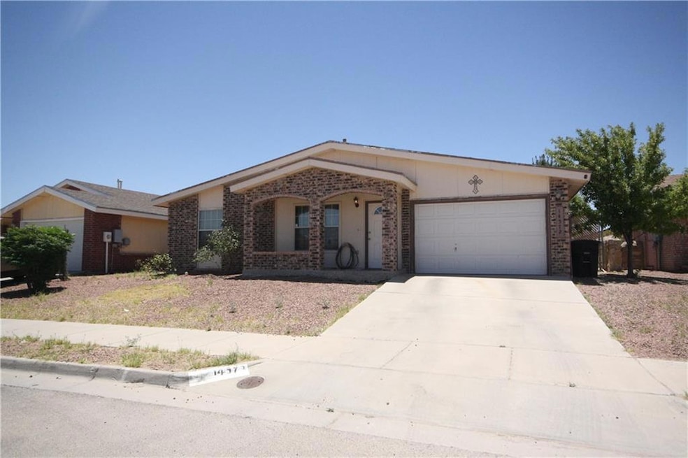 14572 Desierto Lindo Ave, El Paso, TX 79928 - photo 1