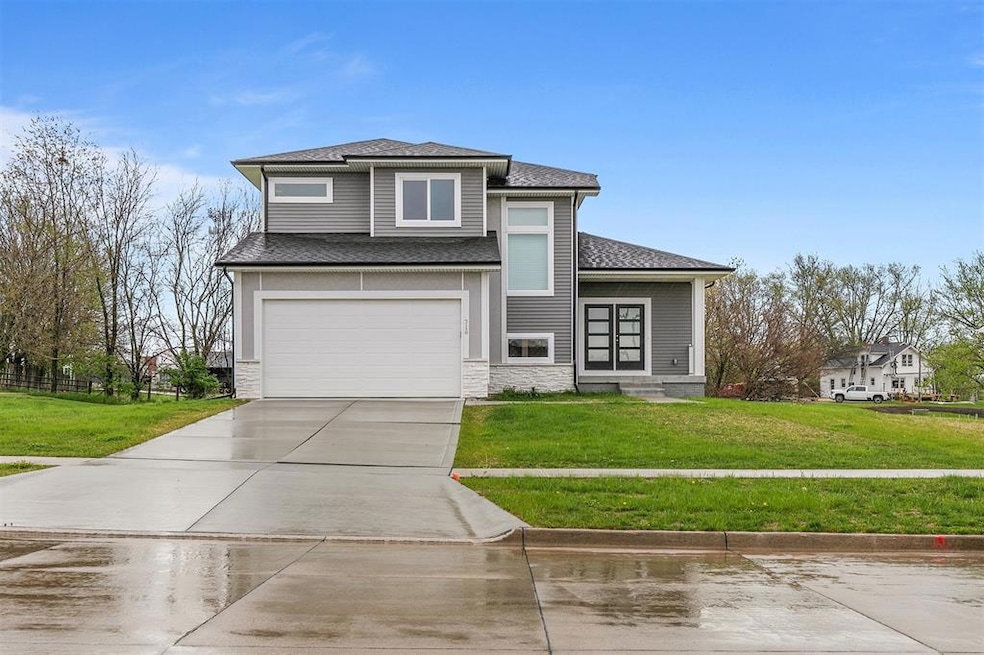 Sold $405,000 • Co-Listing Agent