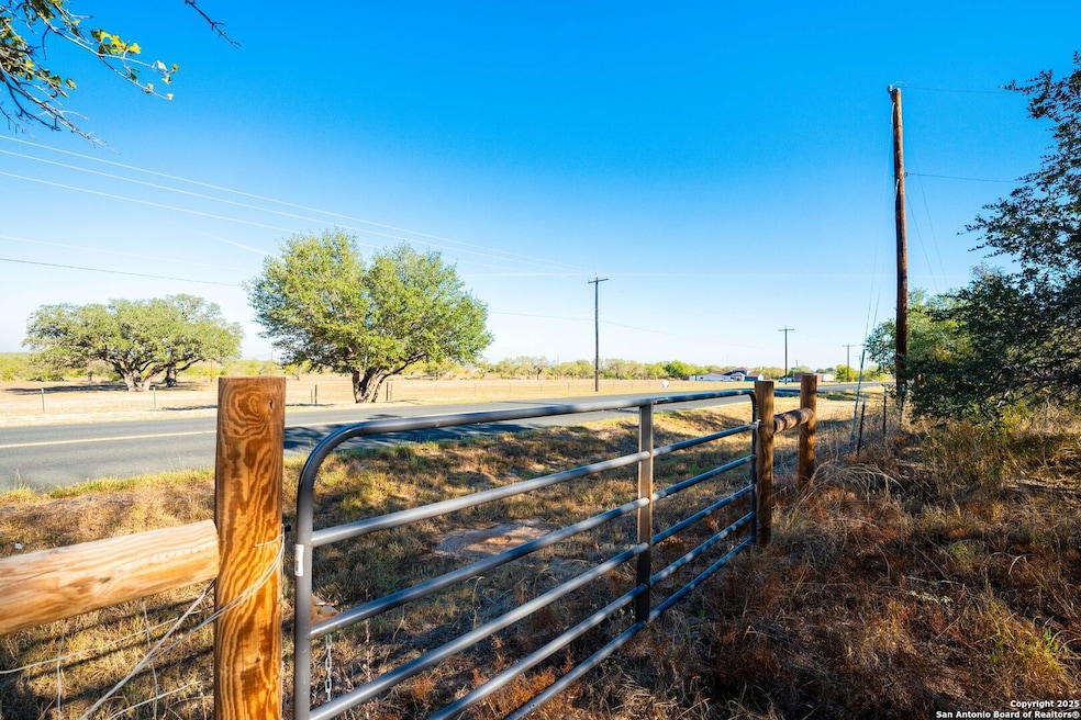 21270 Priest Rd, Elmendorf, TX 78112 - photo 1