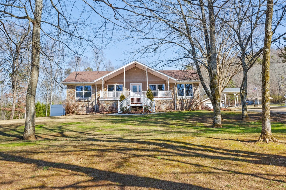 6525 Hideaway Rd, Ooltewah, TN 37363 - photo 1