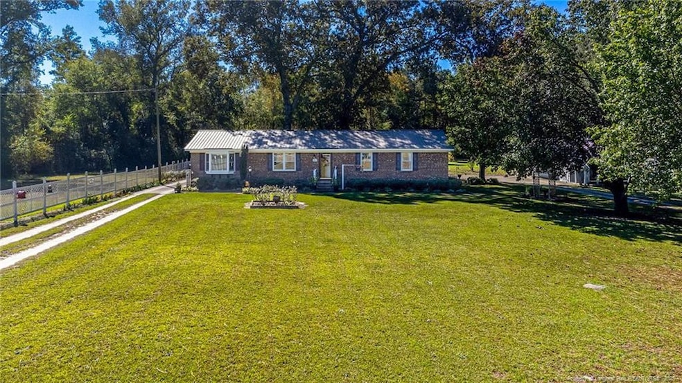 4950 Bethune Dr, Linden, NC 28356 - photo 1