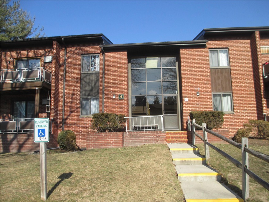 4 Darian Ct unit 1C, Pomona, NY 10970 - photo 1