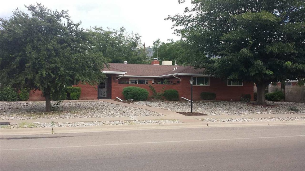 1702 Juniper Dr, Alamogordo, NM 88310 - photo 1