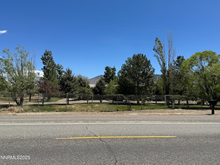 Under Contract $319,000
