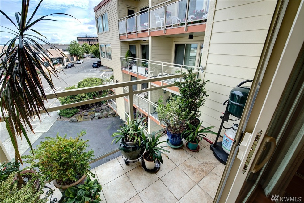 200 James St unit 303, Edmonds, WA 98020 - photo 1