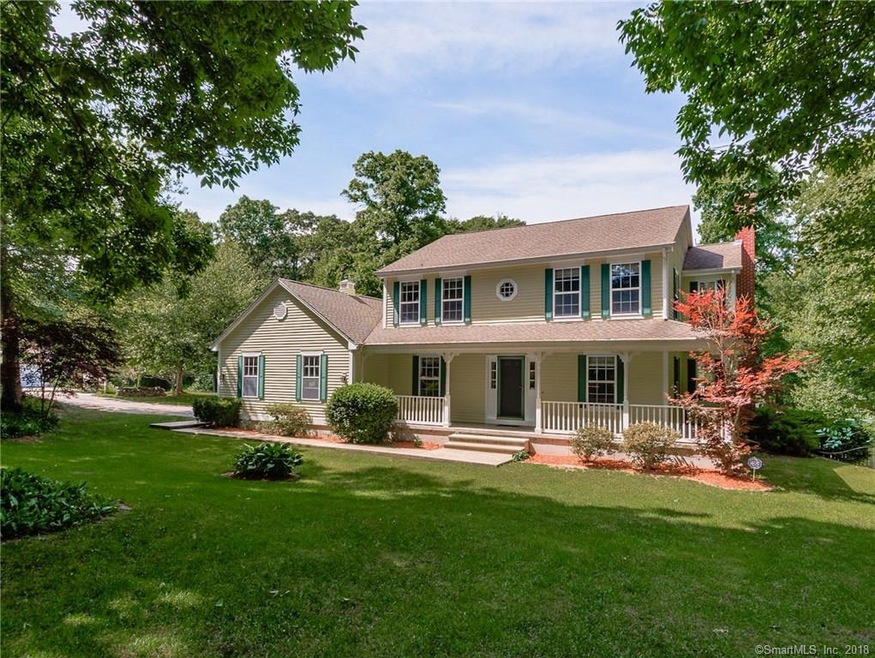 2 Fairway Ct, Pawcatuck, CT 06379 - photo 1