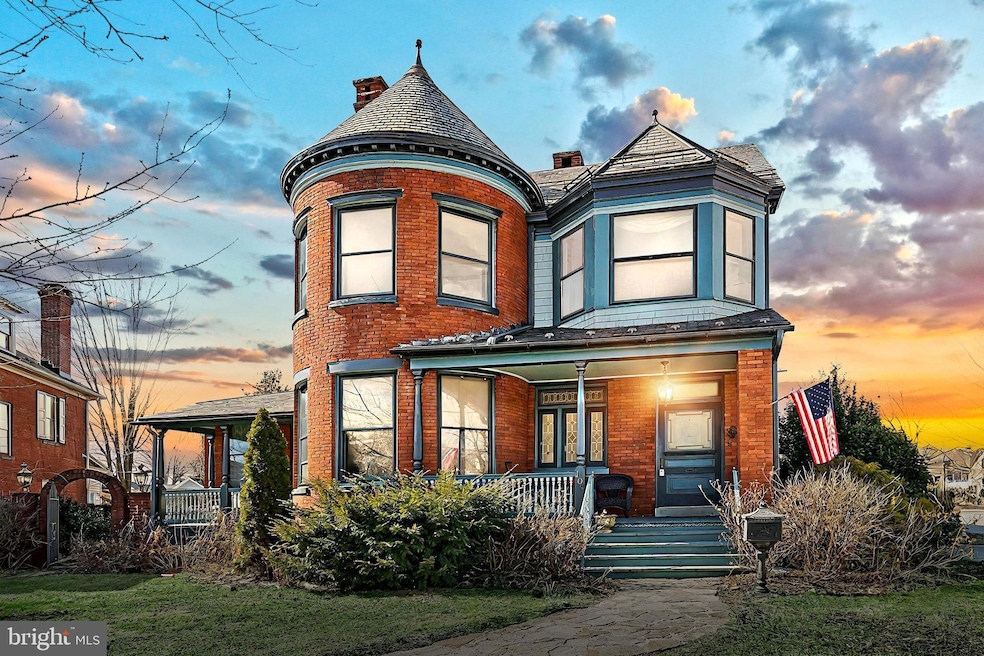 Sold $355,000 • Co-Listing Agent