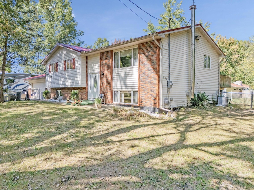 4250 Herr Fieldhouse Rd, Southington, OH 44470 - photo 1