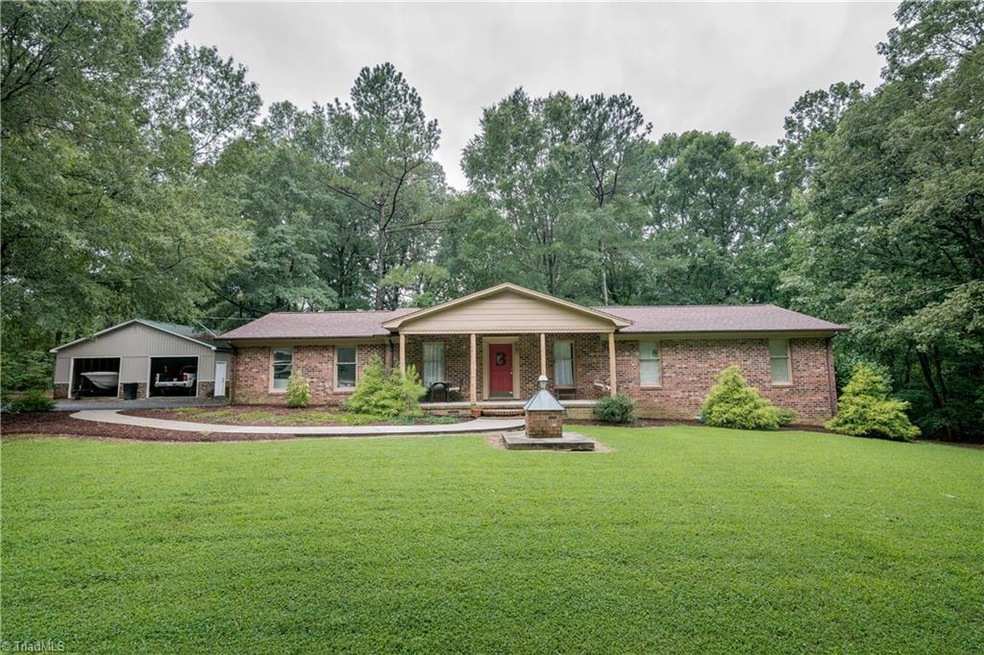 1661 Danny Bell Rd, Asheboro, NC 27205 - photo 1