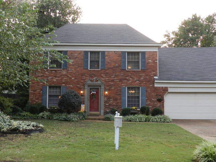 Low maintenance brick exterior...New Roof Oct. '13