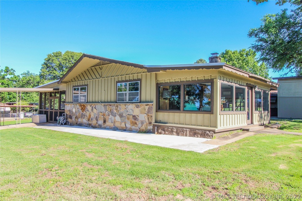 459 E Elm Ave, Eufaula, OK 74432 - photo 1