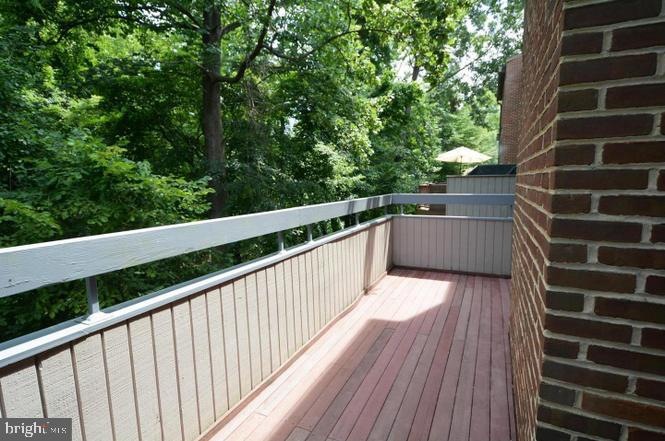 7531 Bradley Blvd, Bethesda, MD 20817 - photo 1