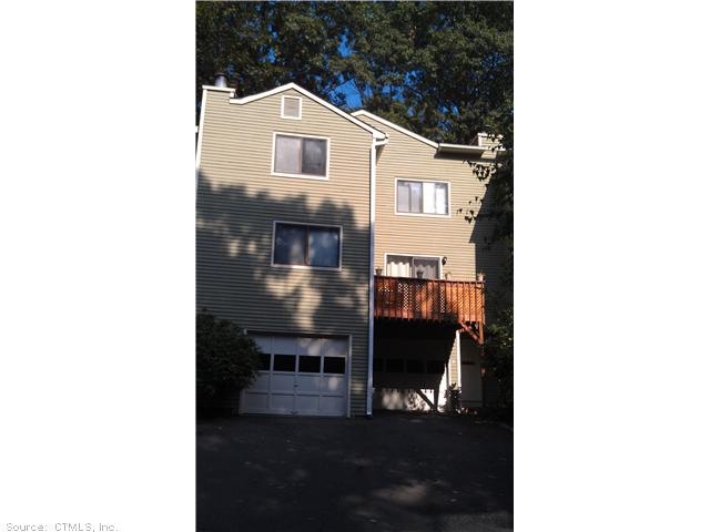 40 Foxon Hill Rd unit I30, New Haven, CT 06513 - photo 1