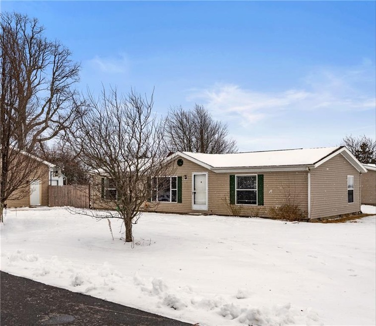 105 W Adams St, Kirklin, IN 46050 - photo 1