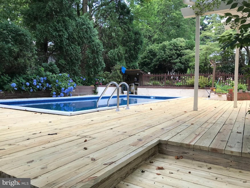 5302 Flanders Ave, Kensington, MD 20895 - photo 1