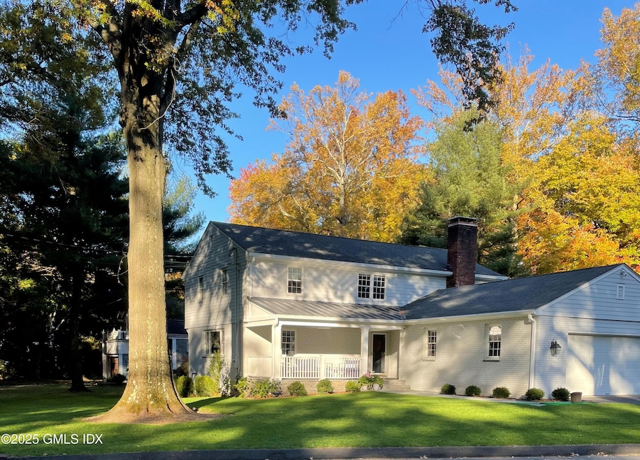 Sold $2,985,000 • Co-Listing Agent