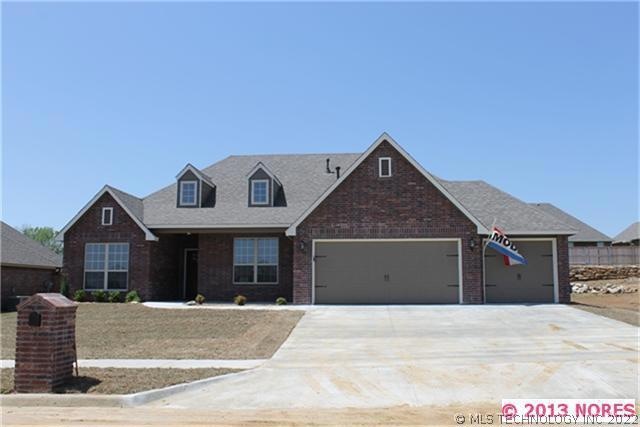 8326 N 74th East Ave, Owasso, OK 74055 - photo 1