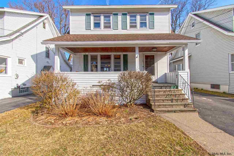 55 Edgecomb St, Albany, NY 12209 - photo 1