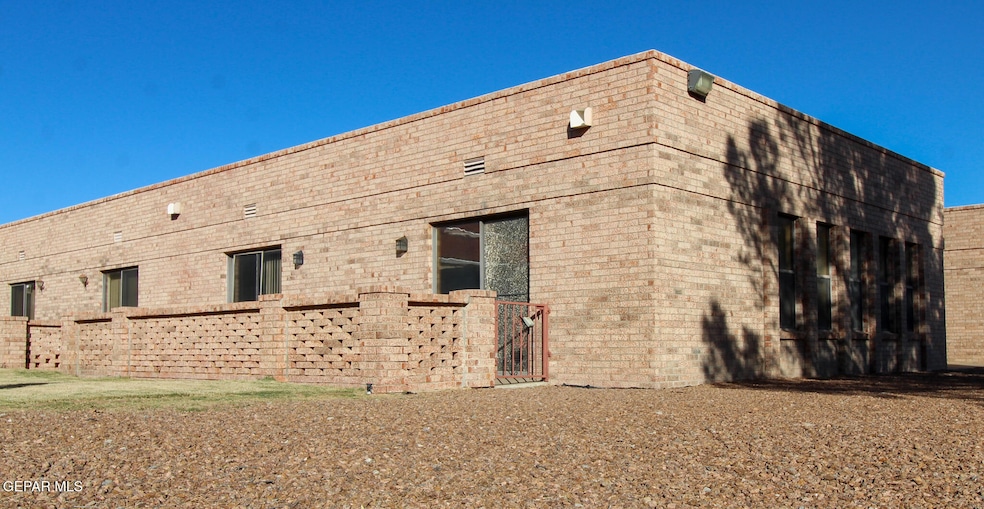 For Rent $1,100/month