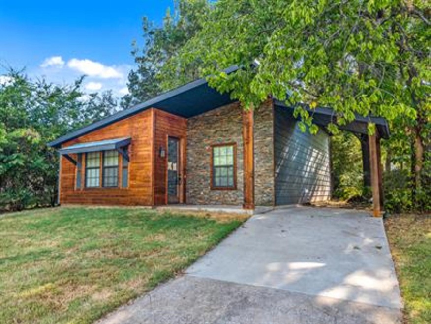 1212 Ridgewood Rd, Denison, TX 75020 - photo 1